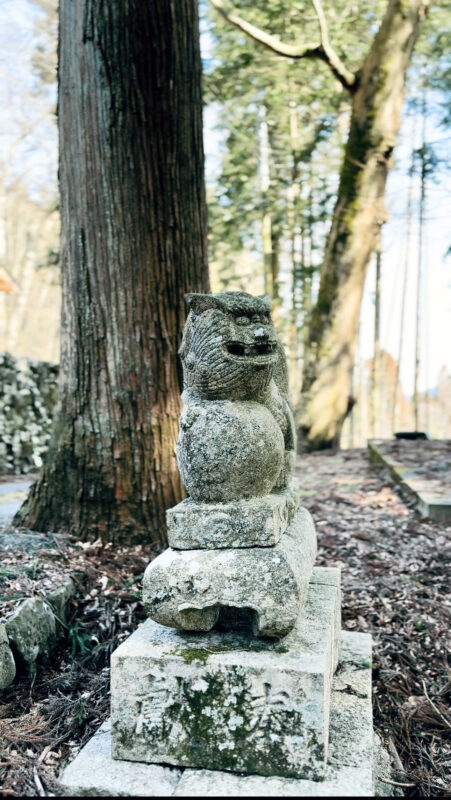岡山の神社　荒戸神社　狛犬